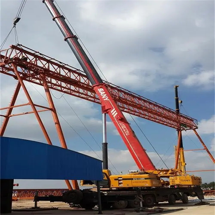 遂宁钢结构吊装